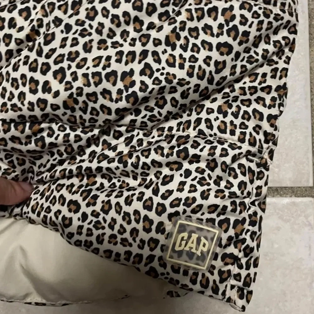 GAP Girls leopard puffer jacket XL